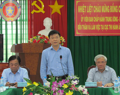 Bộ trưởng Lê Thành Long về thăm và làm việc
